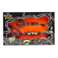 Disney Hocus Pocus Collectible Key Set