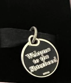 Disney Hocus Pocus Pandora Charm 2023 5 Disney Hocus Pocus Pandora Charm 2023 -Disney Magic Shop image 84db0d5a d6df 451d 9c5a f59e3a3beb97