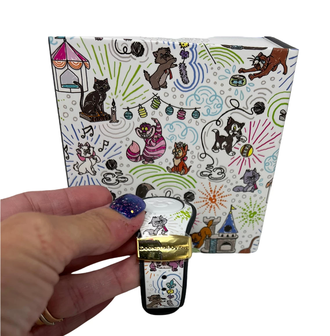 Disney Dooney And Bourke Cat Sketch Magicband-Limited Release 4 Disney Dooney And Bourke Cat Sketch Magicband-Limited Release - Image 2